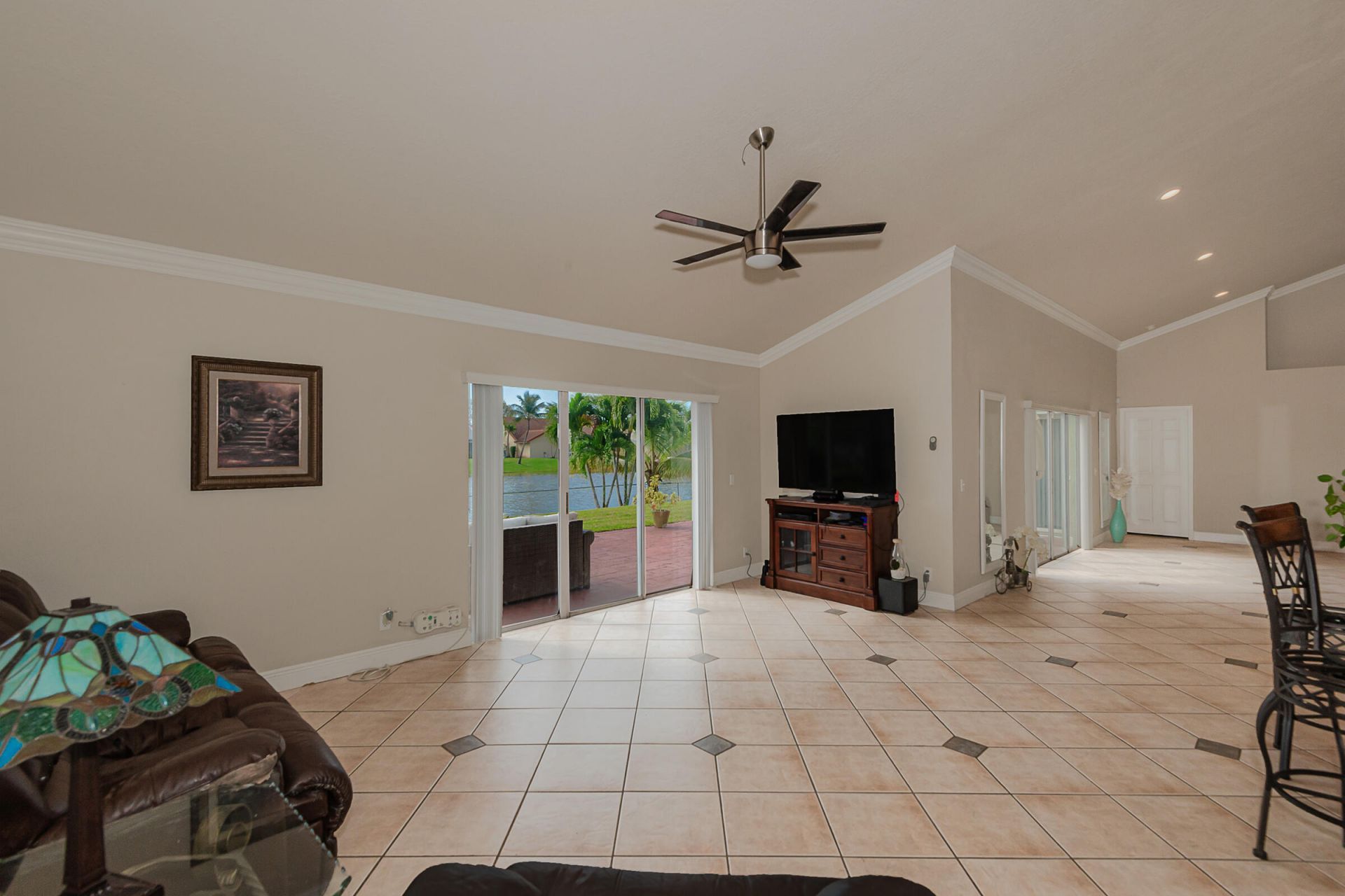 1091 NW 162nd Avenue, Pembroke Pines, FL 33028 Photo