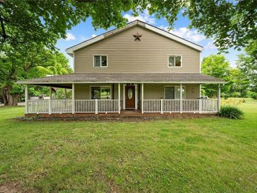 6895 Hughes Road E, Deansboro, NY 13328
