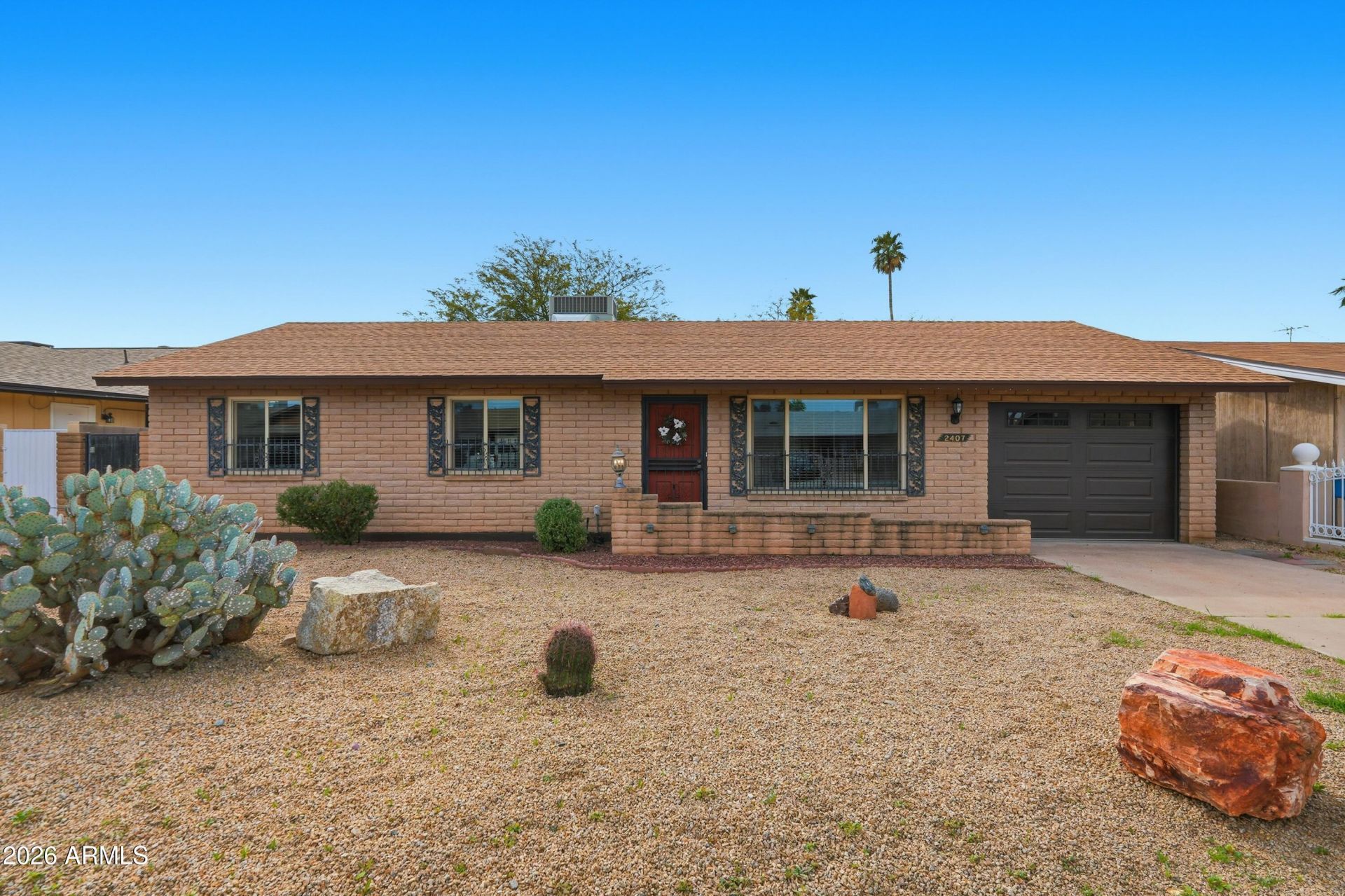 2407 W Laurel Lane, Phoenix, AZ 85029 Main Photo