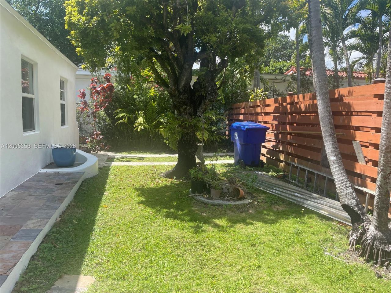 554 NE 74th St , Unit 2, Miami, FL 33138 Photo