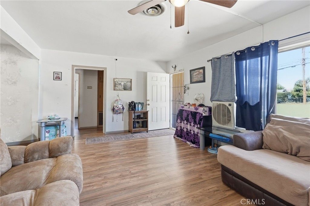 183 E County Line, Calimesa, CA 92320 Main Photo