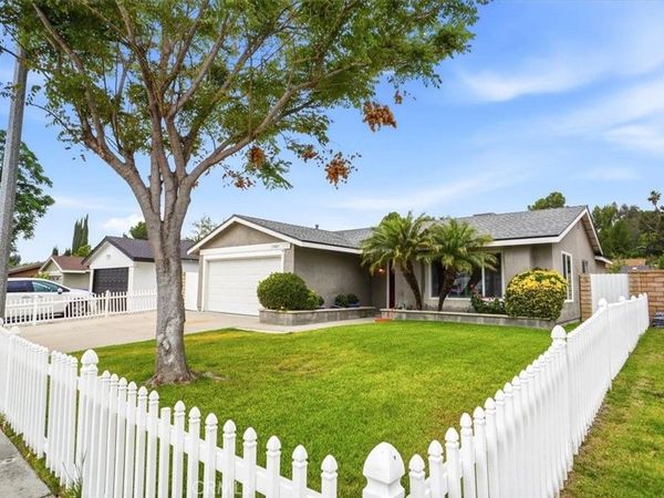 27465 Cherry Creek Drive, Valencia, CA 91354