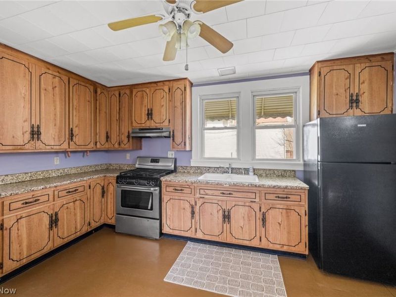 3663 E 54th Street, Cleveland, OH 44105 Photo 11