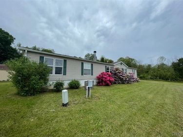 5 Clear Springs Drive, Oswego, NY 13126