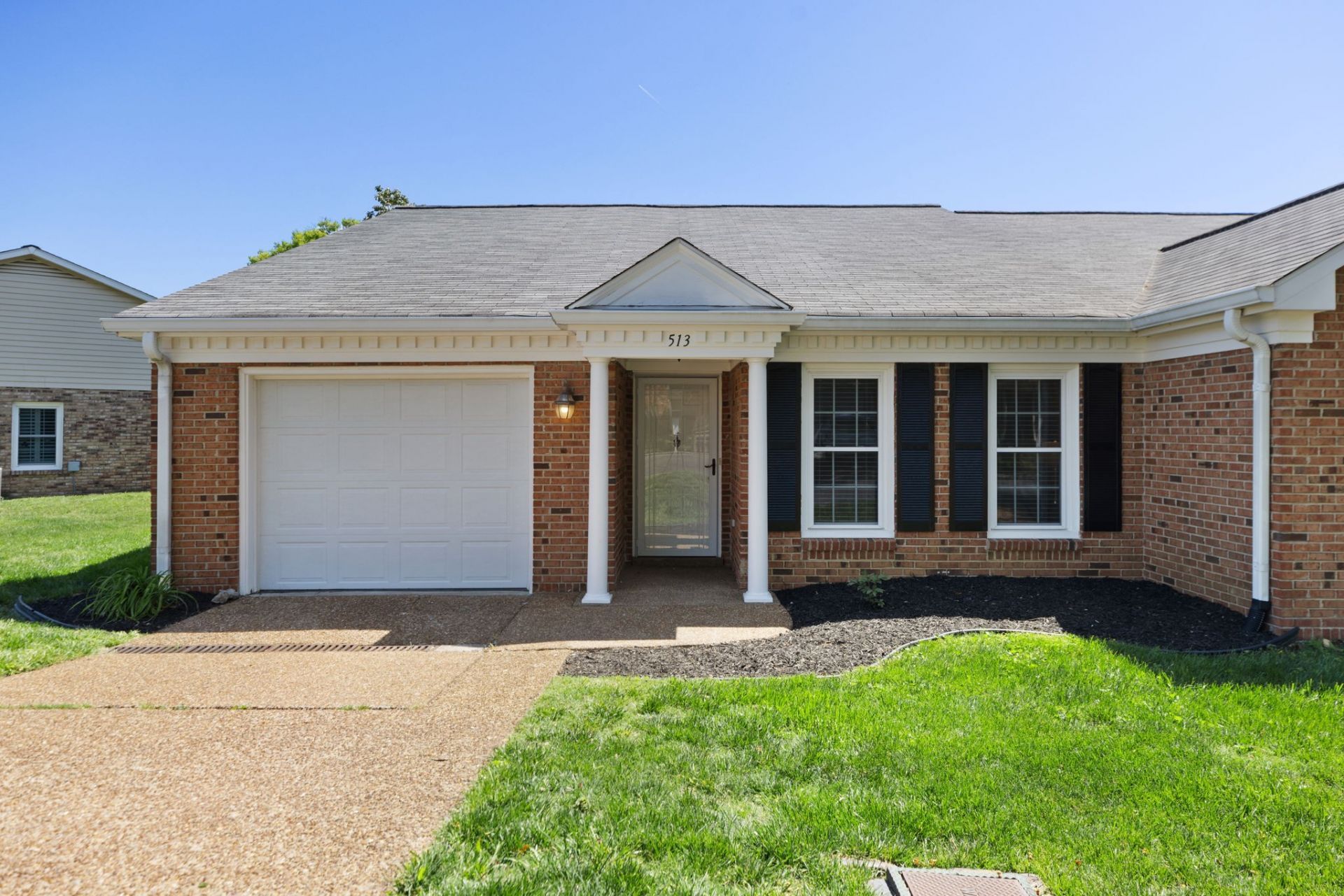 513 Loyola Dr, Nashville, TN 37205 Main Photo