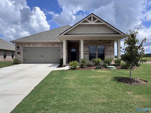 311 Estelle Street, Meridianville, AL 35759