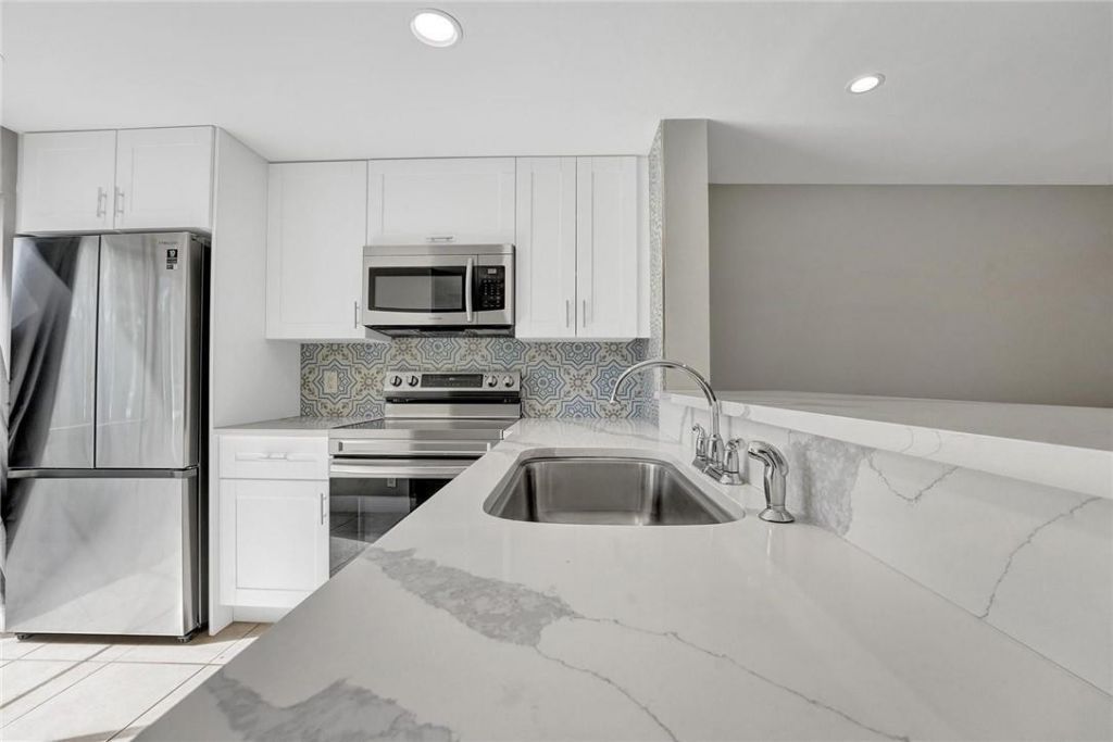 55 SW 3rd Street, Pompano Beach, FL 33060 Photo