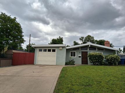 3828 San Novado Way, North Highlands, CA 95660 Photo