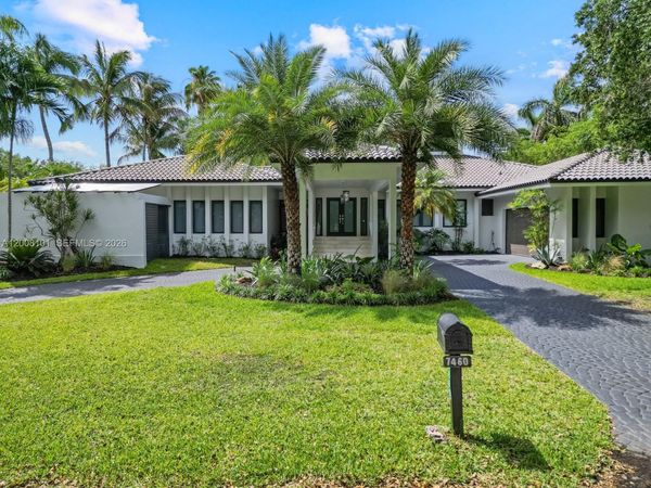 7460 SW 179th St , Palmetto Bay, FL 33157