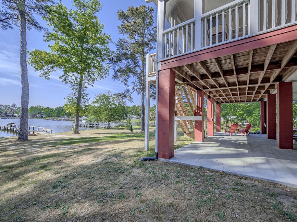 1296 Levi Street Photo 53