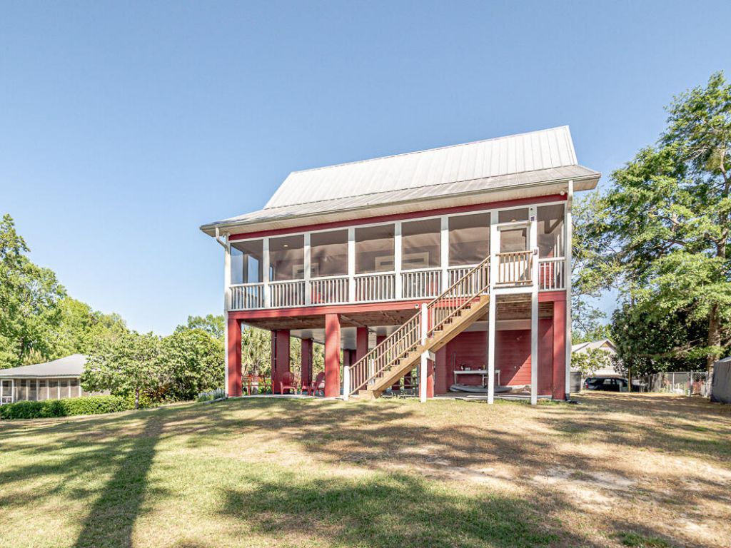 1296 Levi Street Photo 56