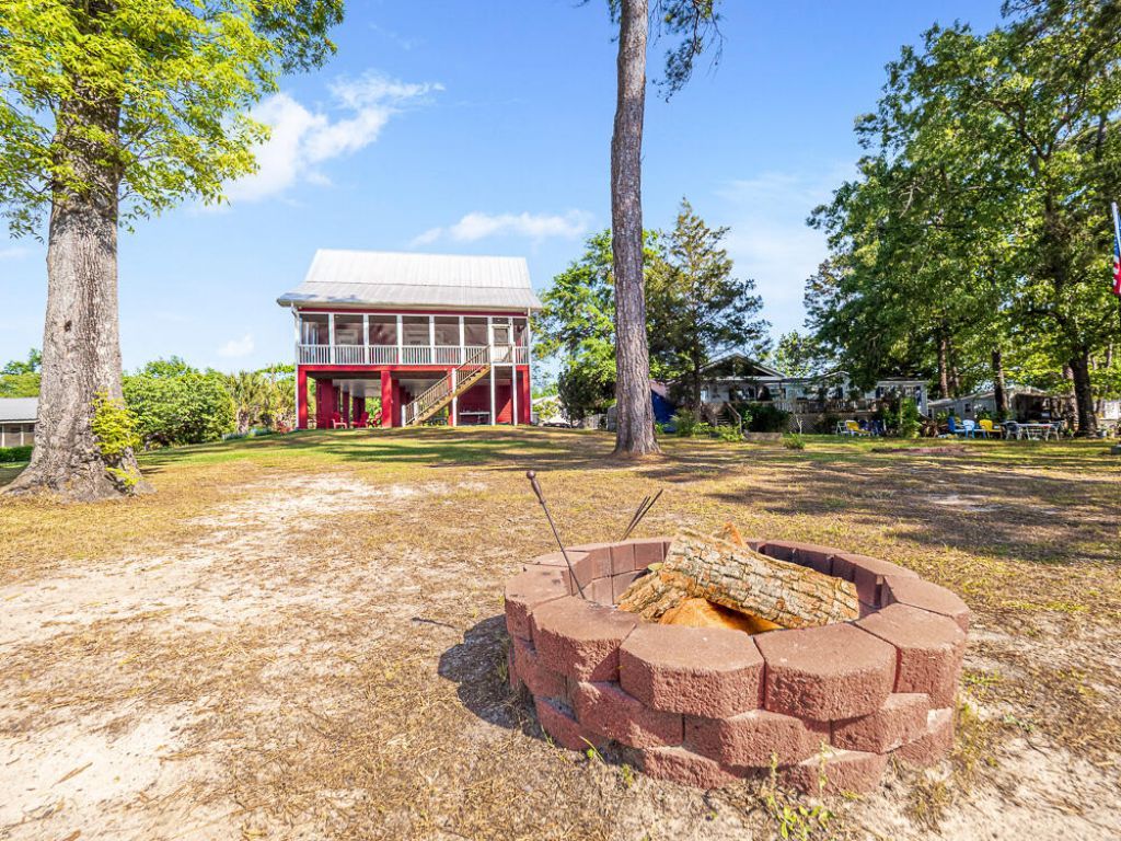 1296 Levi Street Photo 59