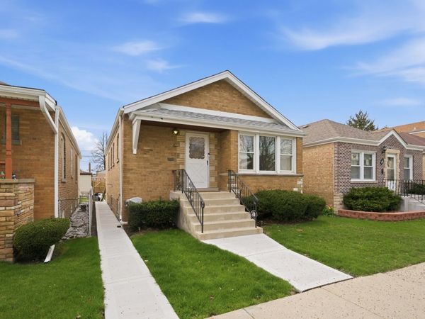 5748 S Kenneth Avenue, Chicago, IL 60629