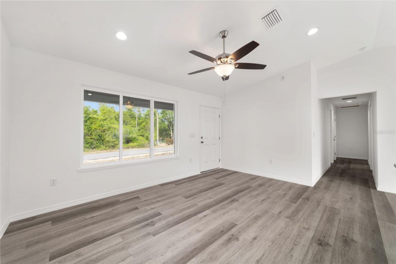 13078 NE 7th Loop, Silver Springs, FL 34488 Photo