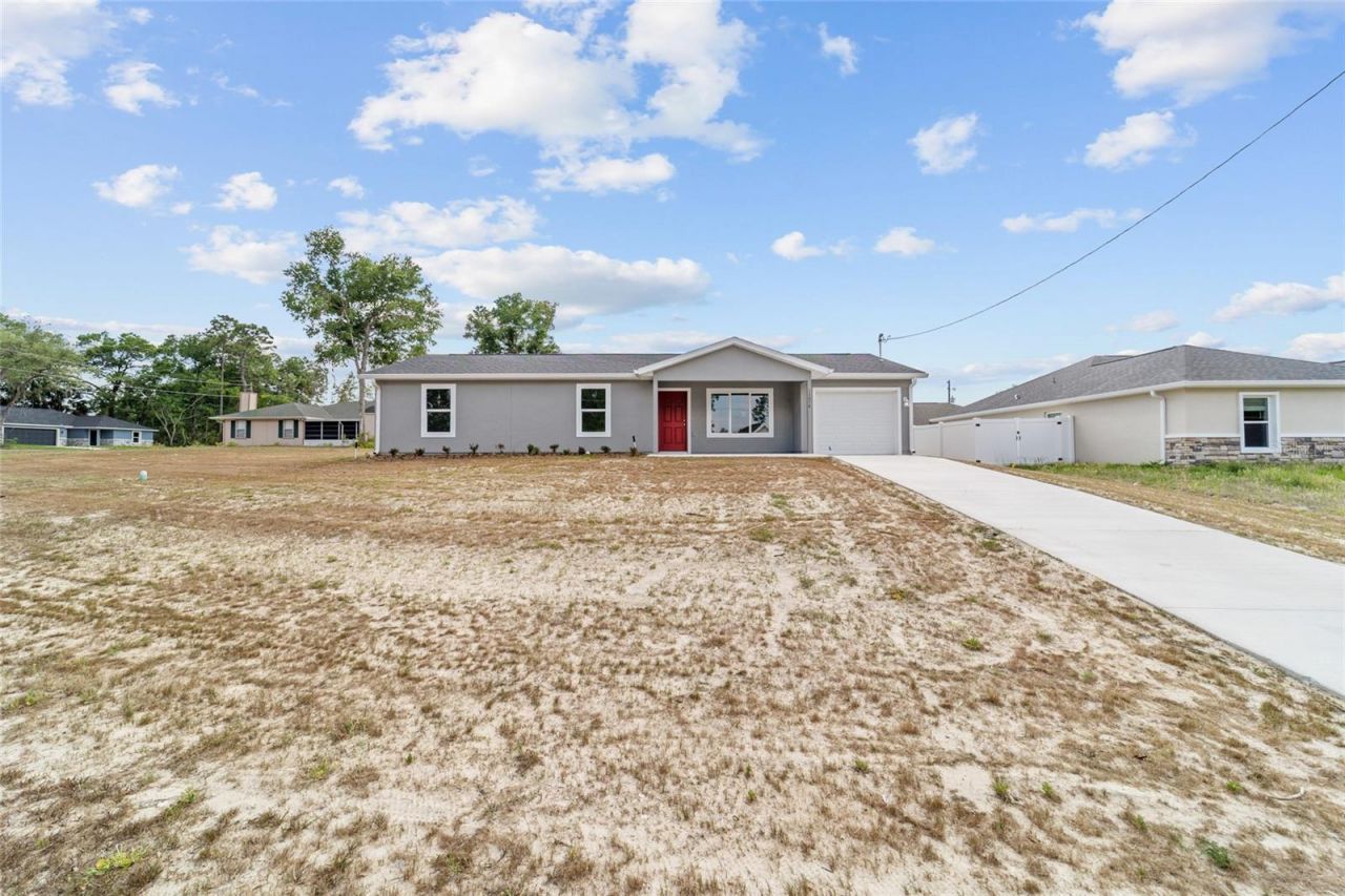 13078 NE 7th Loop, Silver Springs, FL 34488 Photo