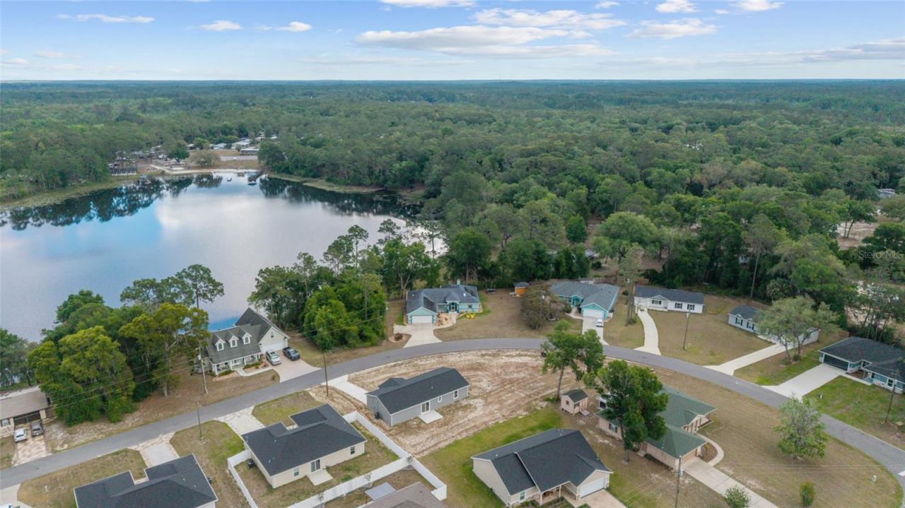13078 NE 7th Loop, Silver Springs, FL 34488 Photo