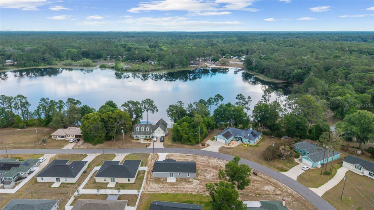 13078 NE 7th Loop, Silver Springs, FL 34488 Photo