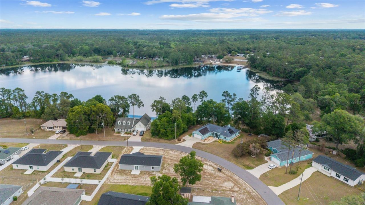 13078 NE 7th Loop, Silver Springs, FL 34488 Photo