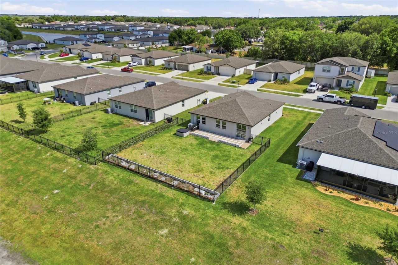 1256 Oak Valley Drive, Auburndale, FL 33823 Photo