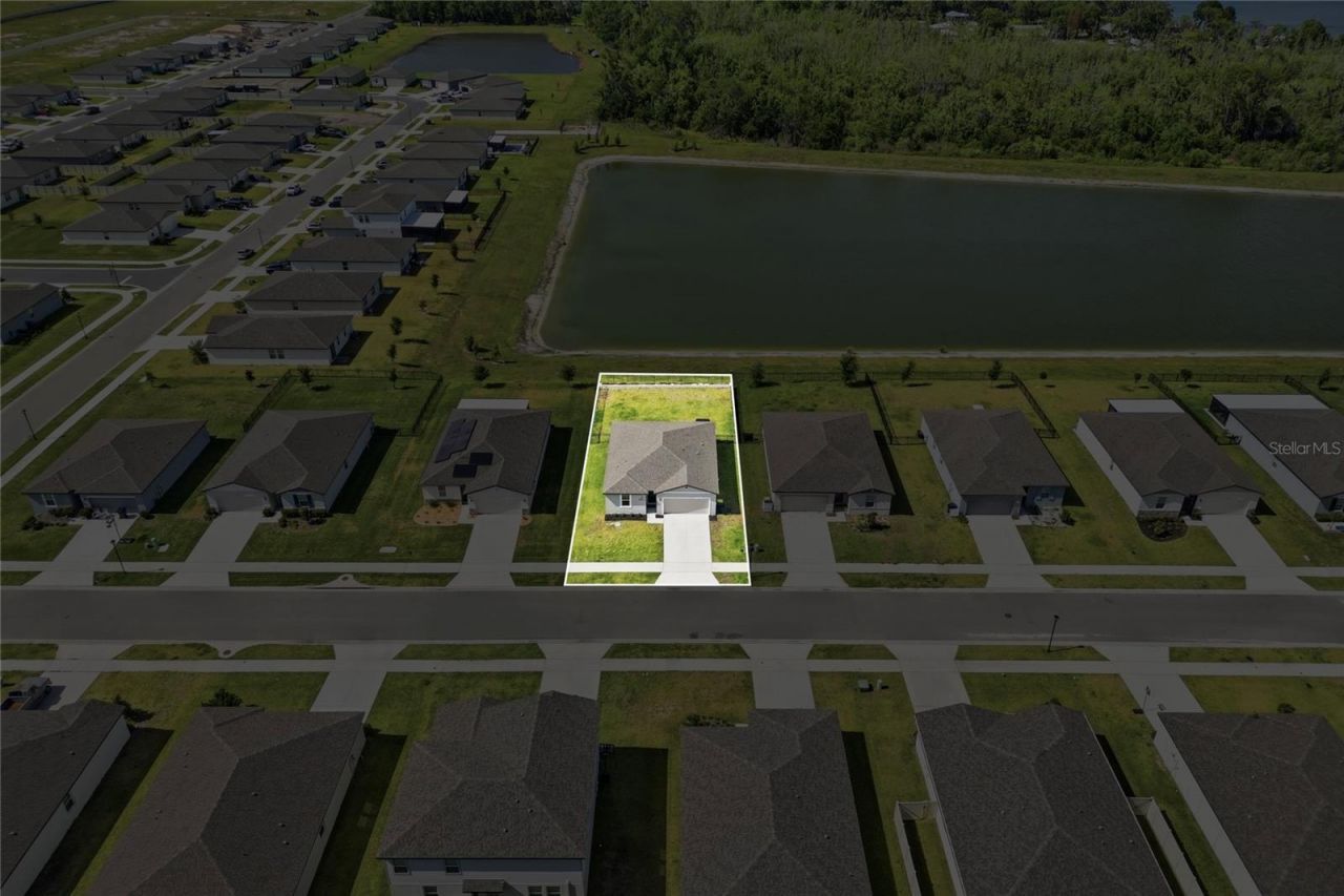 1256 Oak Valley Drive, Auburndale, FL 33823 Photo