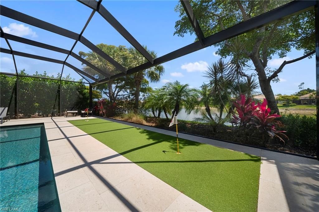 7052 Live Oak Dr, Naples, FL 34114 Photo