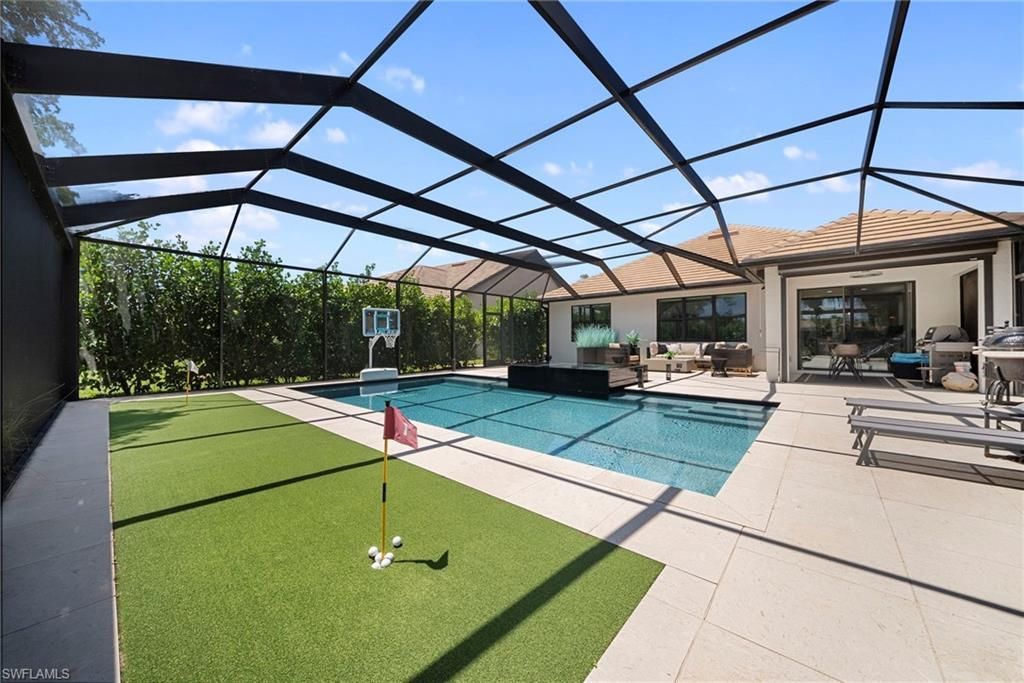 7052 Live Oak Dr, Naples, FL 34114 Photo