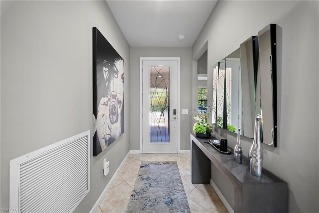 7052 Live Oak Dr, Naples, FL 34114 Photo