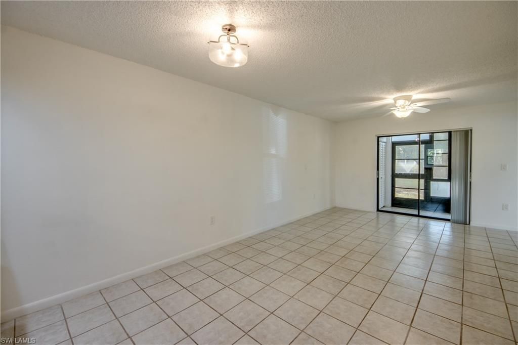 9261 Central Park Dr, Unit 106, Fort Myers, FL 33919 Photo