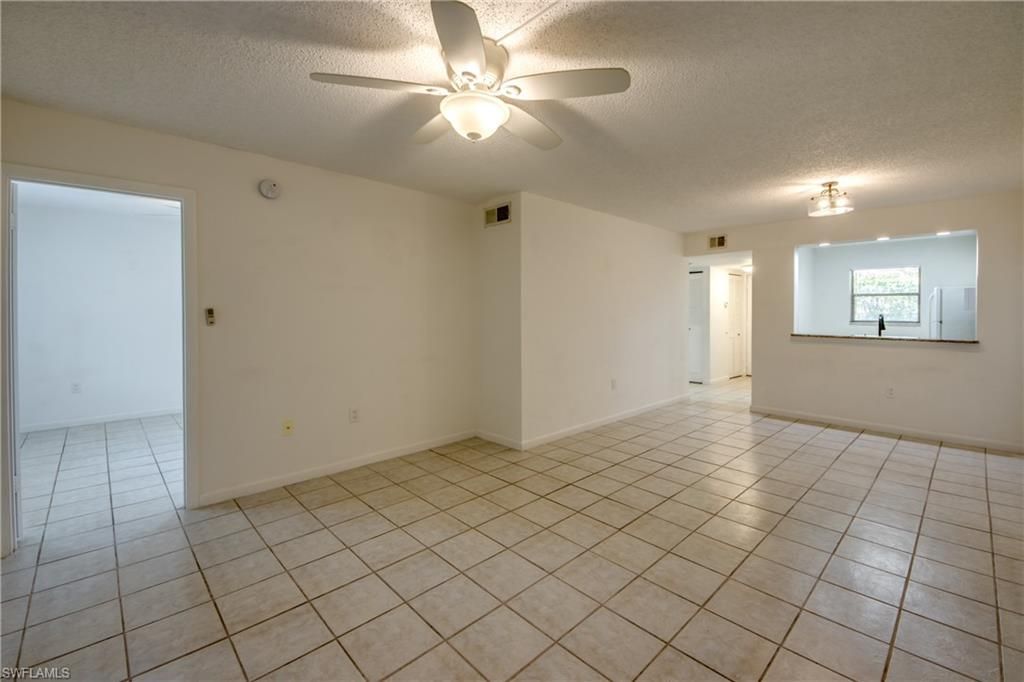 9261 Central Park Dr, Unit 106, Fort Myers, FL 33919 Photo