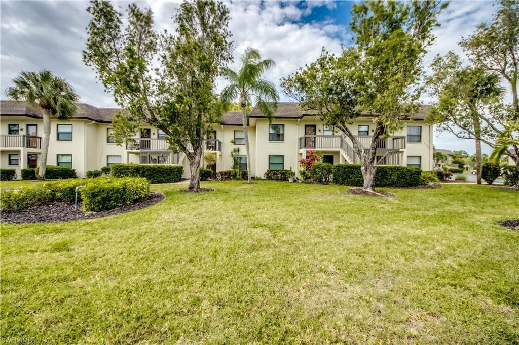 9261 Central Park Dr, Unit 106, Fort Myers, FL 33919 Photo