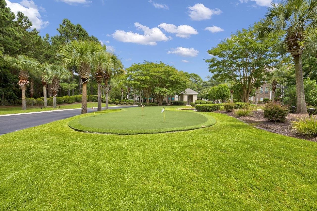 9734 Leyland Dr. Photo 31