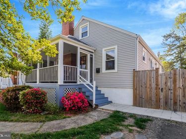 2850 BROOK DRIVE, FALLS CHURCH, VA 22042