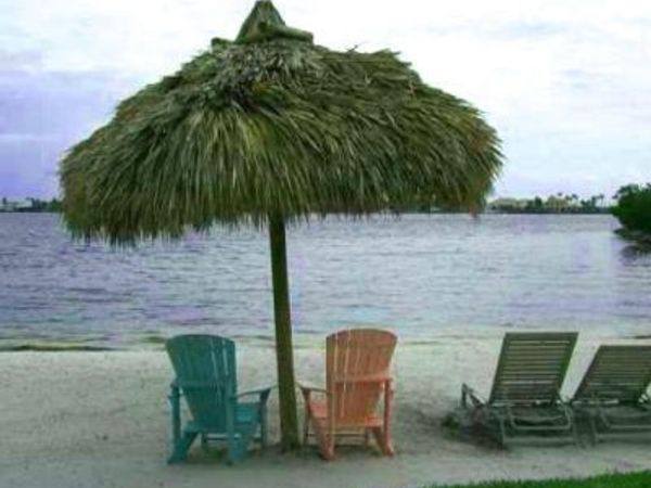 1000 Scotia Drive, Unit 605, Hypoluxo, FL 33462