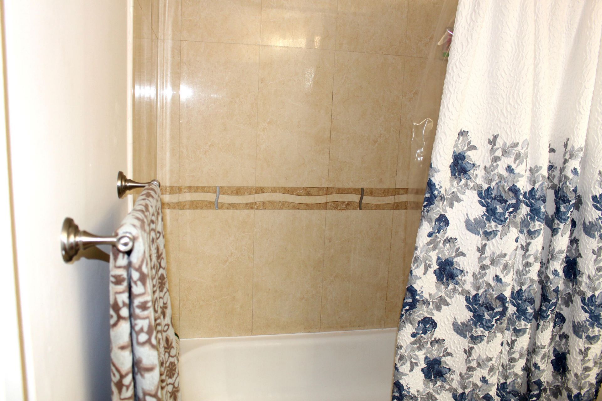 1000 Scotia Drive, Unit 605, Hypoluxo, FL 33462 Photo