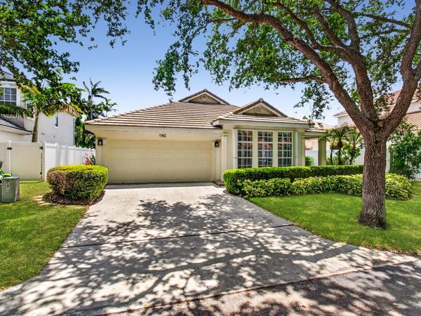 1142 Canoe Point, Delray Beach, FL 33444