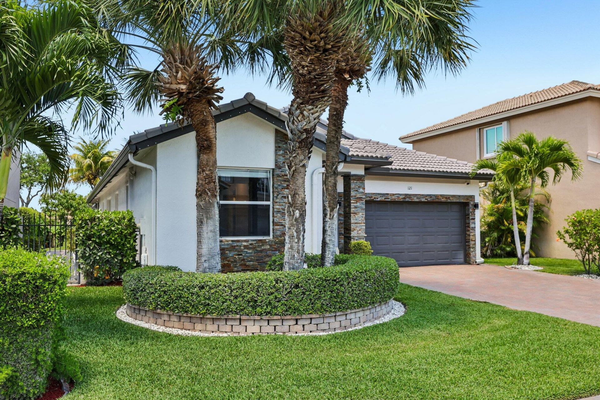 121 Bellezza Terrace, Royal Palm Beach, FL 33411 Photo