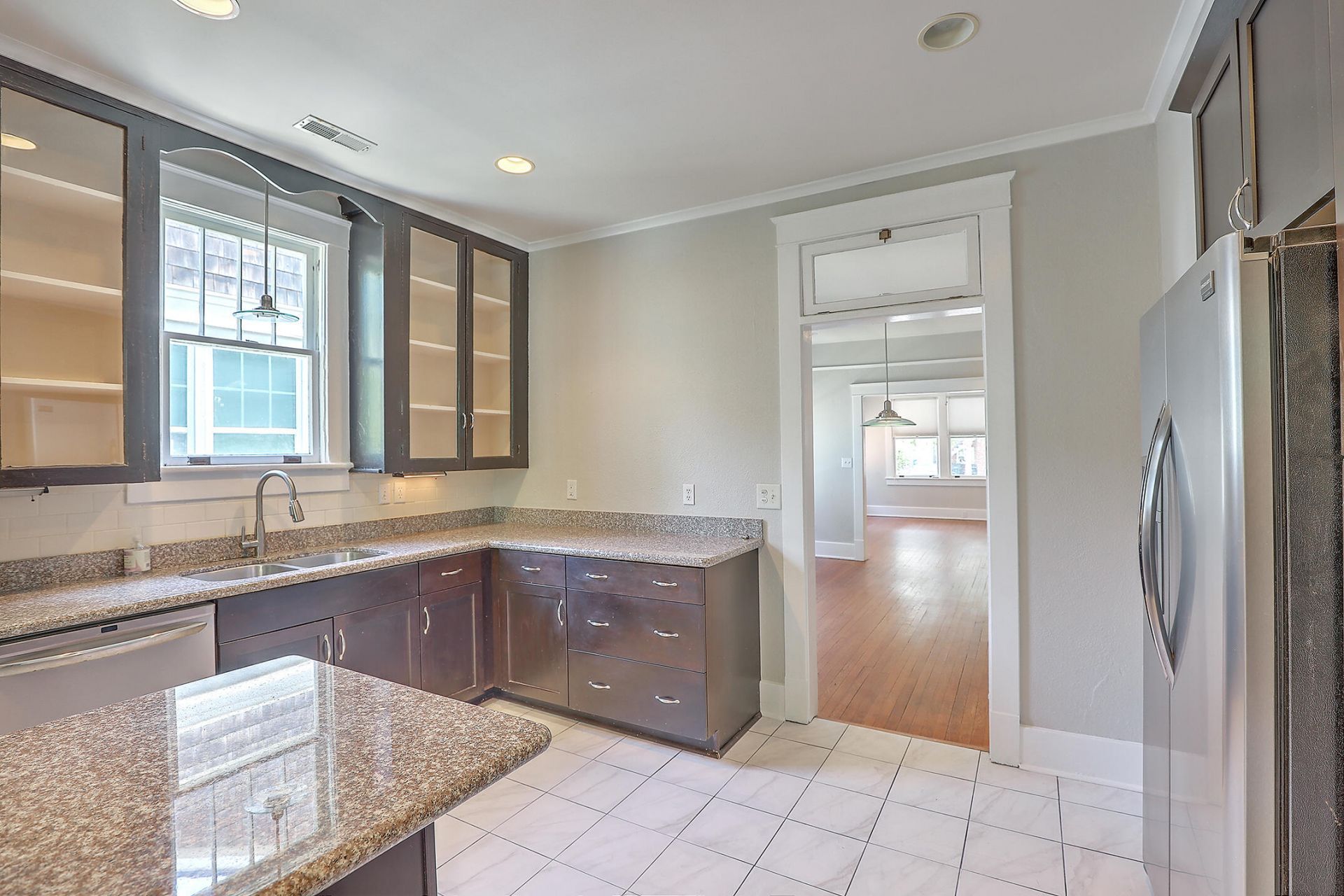 831 Rutledge Avenue Photo 12