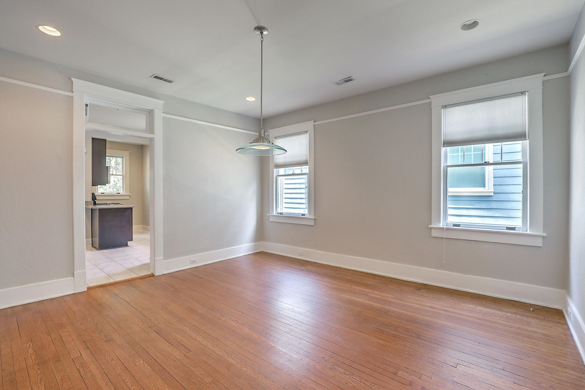 831 Rutledge Avenue Photo 9