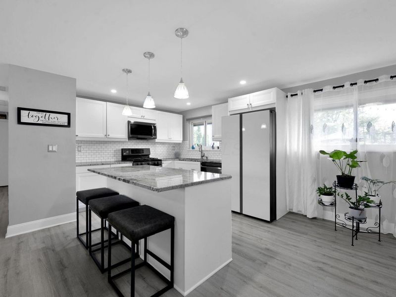 7097 Bartlett Road, Reynoldsburg, OH 43068 Photo 10