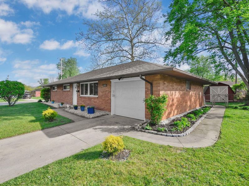 7097 Bartlett Road, Reynoldsburg, OH 43068 Photo 3