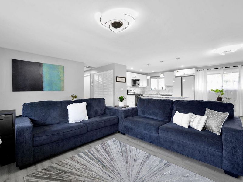 7097 Bartlett Road, Reynoldsburg, OH 43068 Photo 8