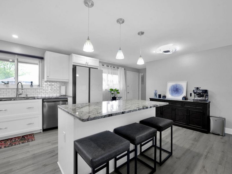 7097 Bartlett Road, Reynoldsburg, OH 43068 Photo 9