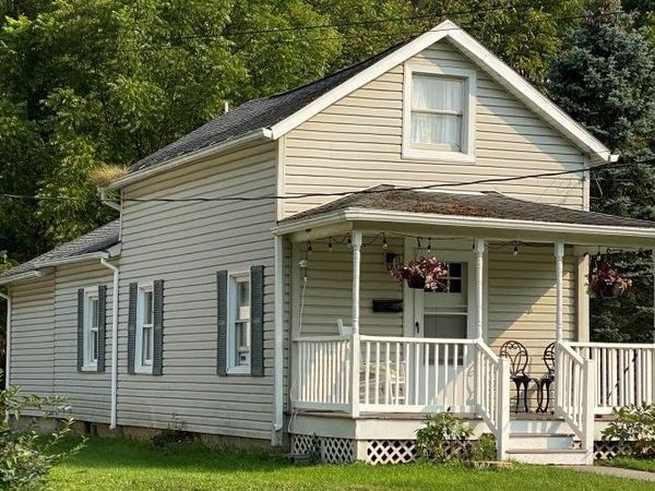 69 Chapman Avenue, Auburn, NY 13021