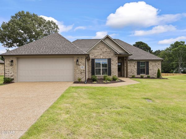 20 Emerald Downs , Three Way, TN 38343