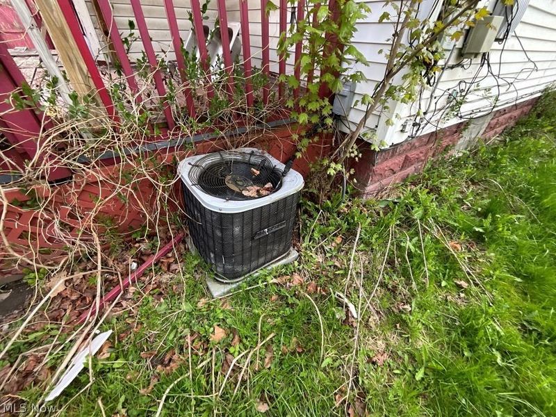 1257 E 170th Street, Cleveland, OH 44110 Photo 10