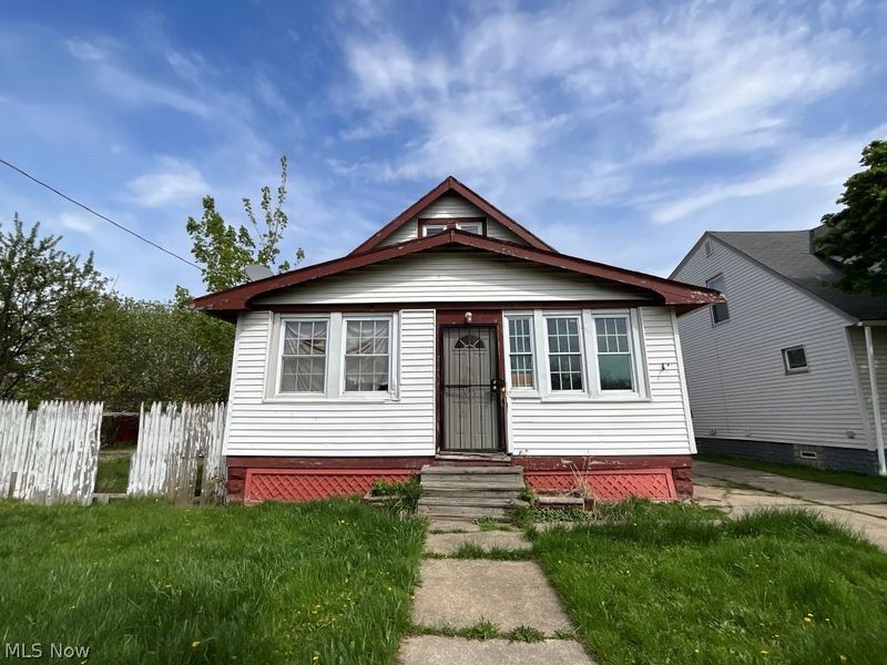 1257 E 170th Street, Cleveland, OH 44110 Photo 2