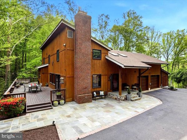 11930 HENDERSON ROAD, CLIFTON, VA 20124