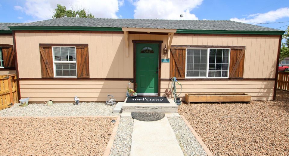 204 Valley Drive, Yerington, NV 89447 Photo