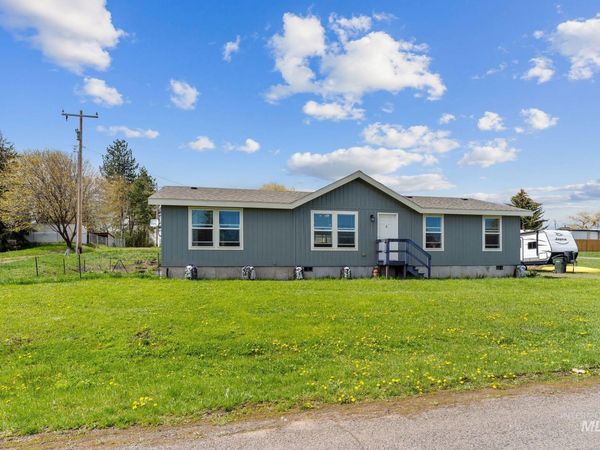 302 3rd Ave, Craigmont, ID 83523