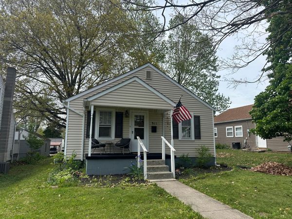 811 Medill Avenue, Lancaster, OH 43130